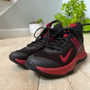 Size 5 men’s basketball shoes Nike